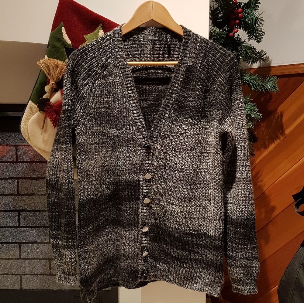 Daisy Fuentes V-neck Button Knit Cardigan